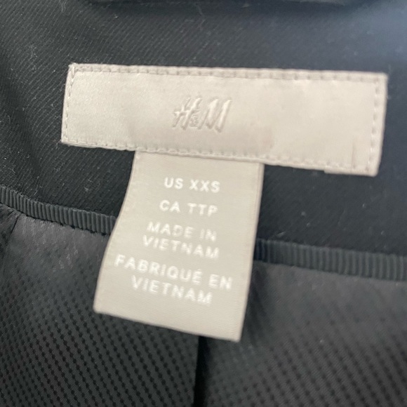 H&M Black, Gray, and Navy Blazer Set - Picture 4 of 6